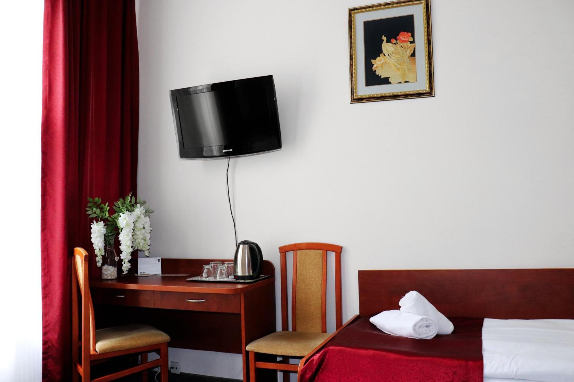 Hotel Lothus Breslavia Exterior foto