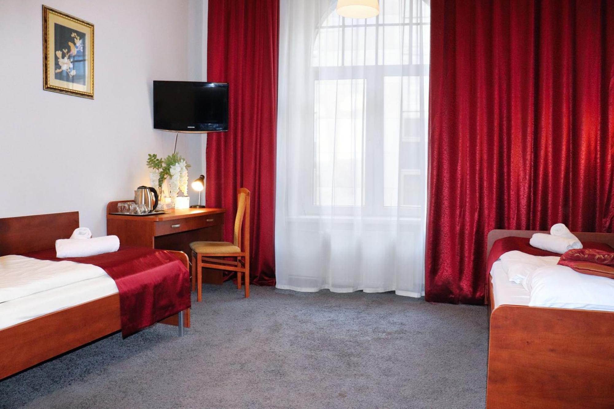Hotel Lothus Breslavia Exterior foto
