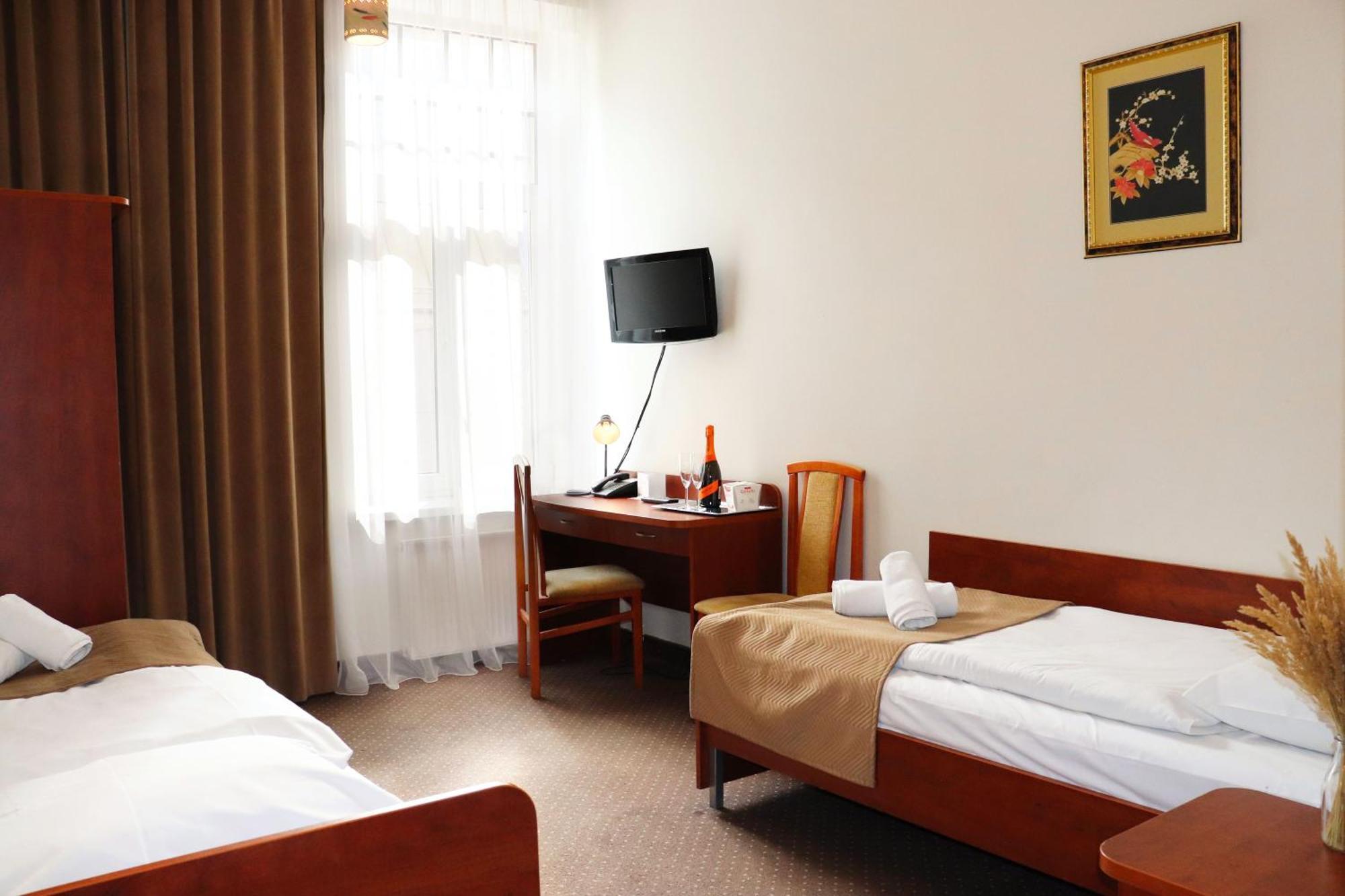 Hotel Lothus Breslavia Exterior foto