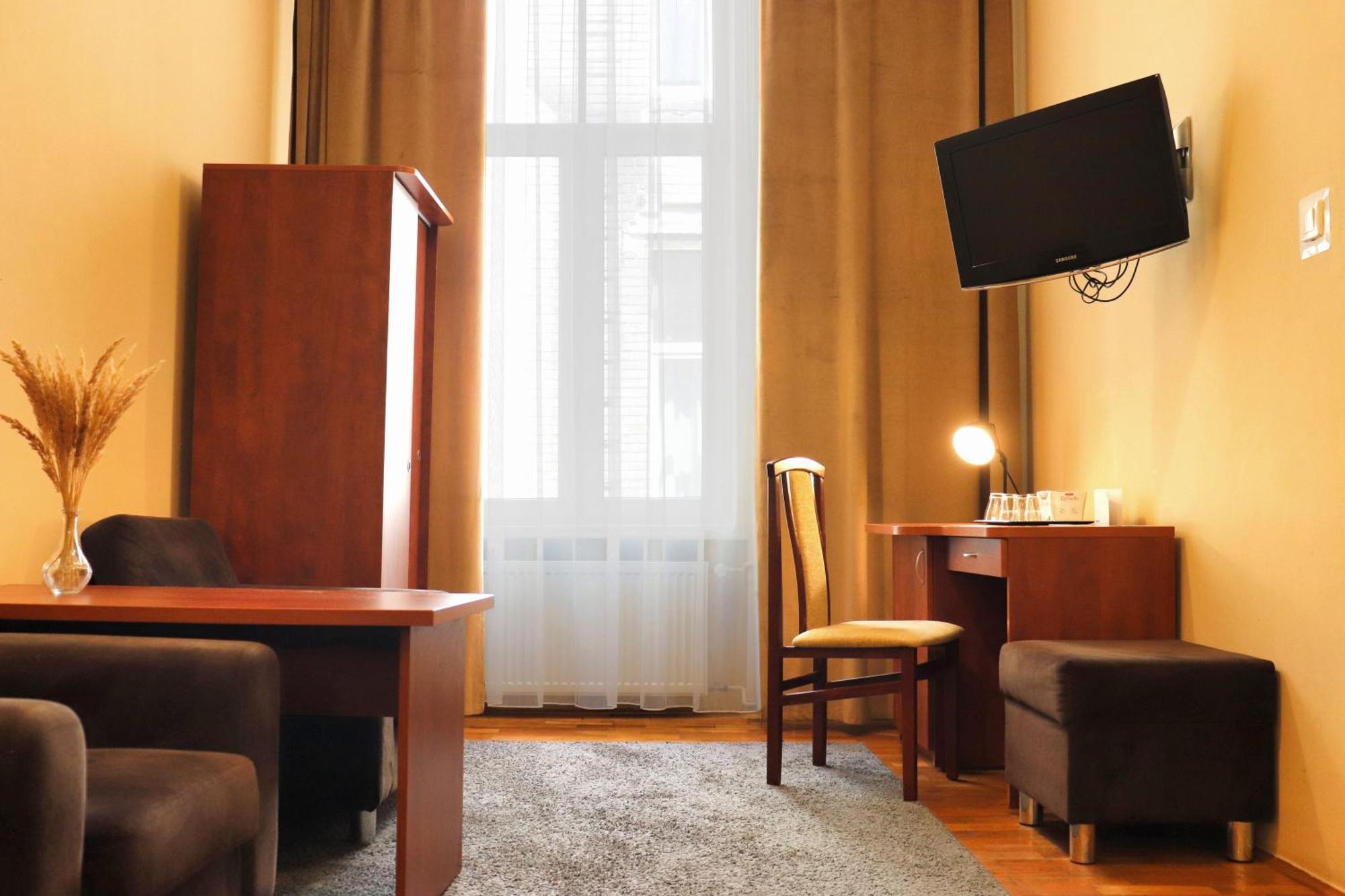 Hotel Lothus Breslavia Exterior foto