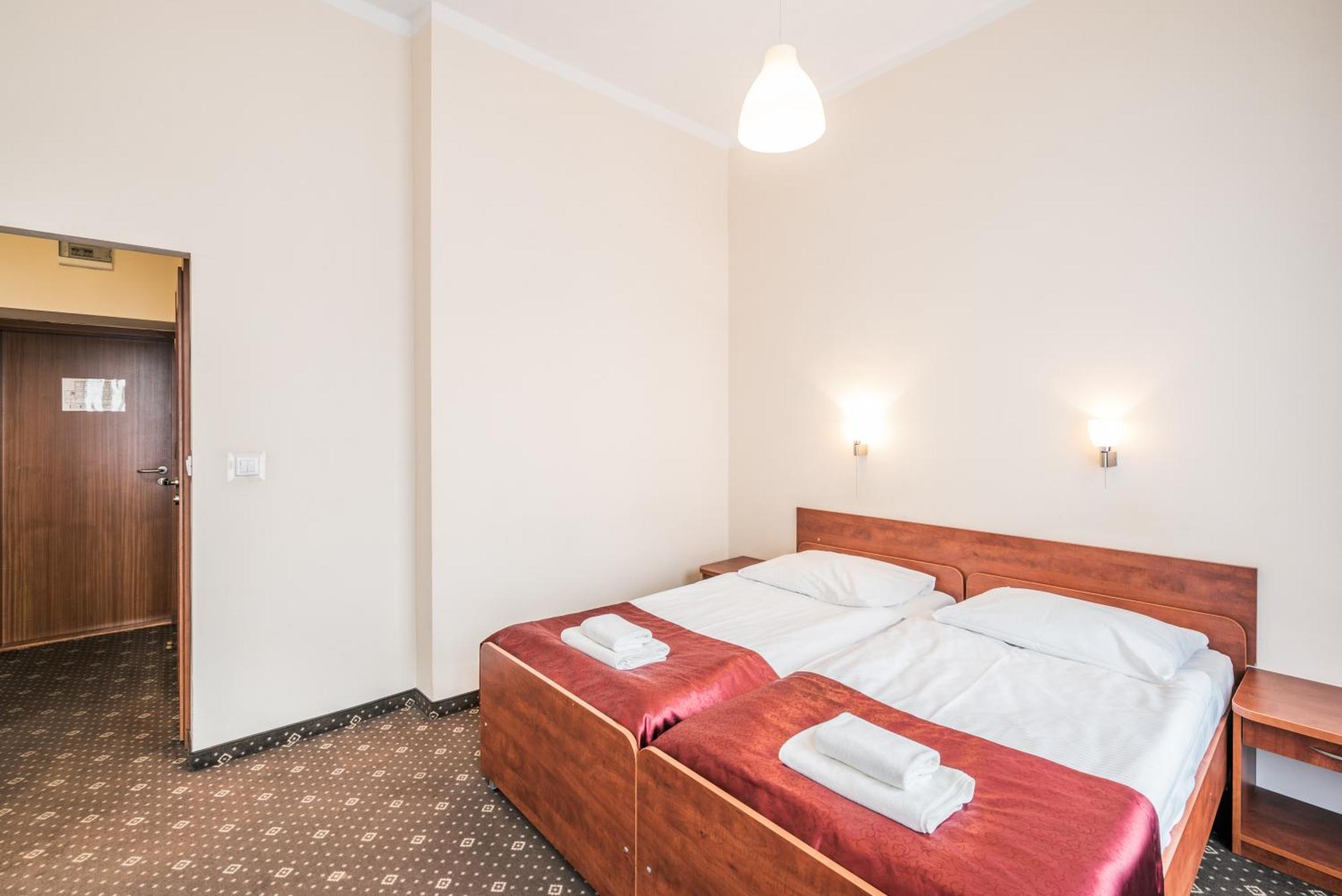 Hotel Lothus Breslavia Exterior foto